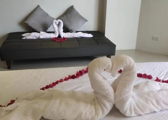 Apartment Deluxe Ocean View In Tambuli Seaside & Only 1 Residential Pool Is Free To Use