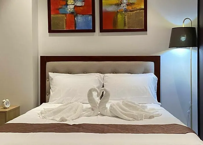 Apartment Deluxe Ocean View In Tambuli Seaside & Only 1 Residential Pool Is Free To Use Lapu-Lapu City